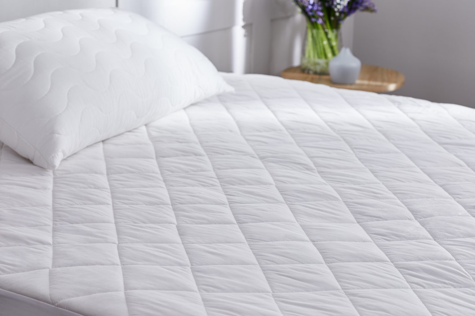 premier inn mattress protector